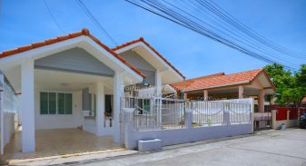 Ban Phatson Village 3 Bedroom House For Sale in East Pattaya - HEBPS02 Ban Phatson Village 3 Bedroom House For Sale in East Pattaya - HEBPS02
