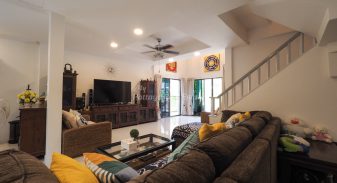Central Park 4 Village East Pattaya House For Sale & Rent 3+1 Bedroom With Private Garden - HECP403 Central Park 4 Village East Pattaya House For Sale & Rent 3+1 Bedroom With Private Garden - HECP403